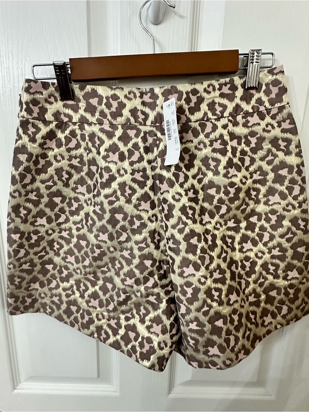 J.Crew Trouser Short in Metallic Leopard Jacquard, size 6 NWT - Picture 2 of 3